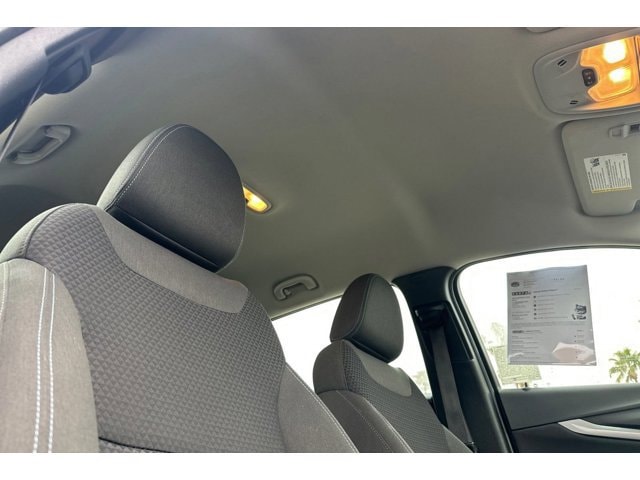 2023 Chevrolet Bolt EUV LT - Photo 17