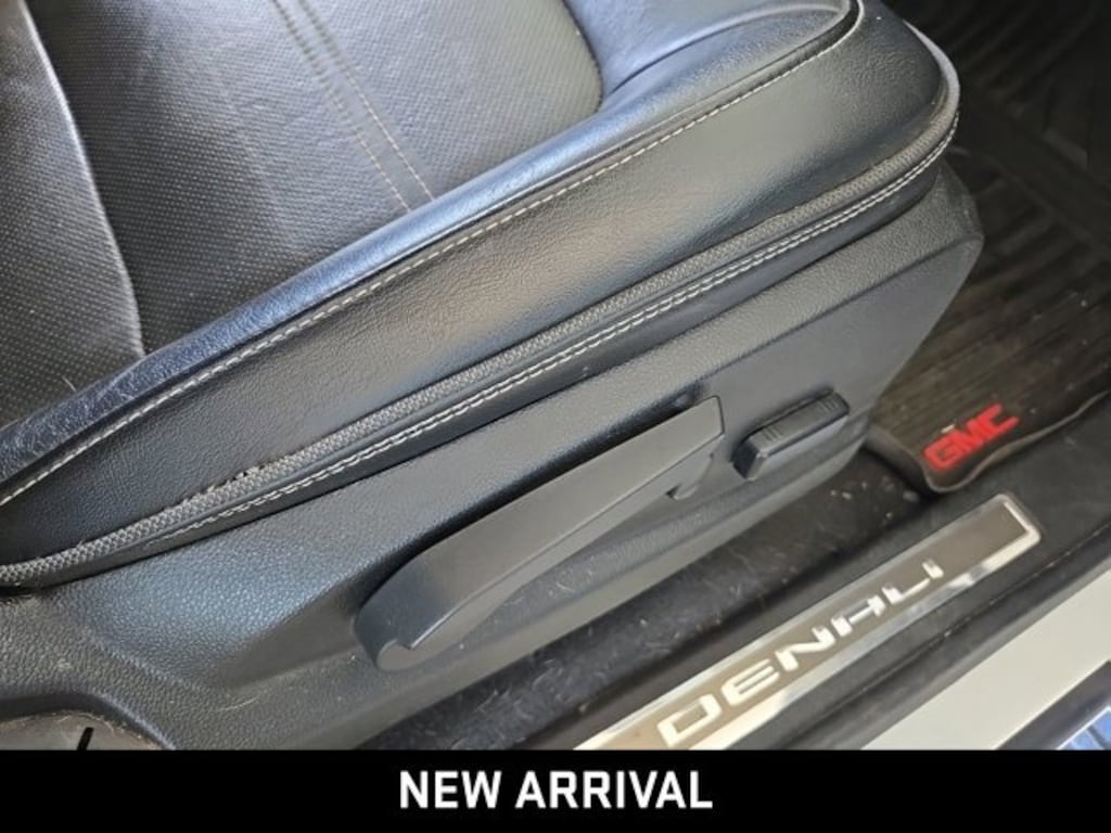 Used 2021 GMC Canyon 2WD Denali Truck Crew Cab