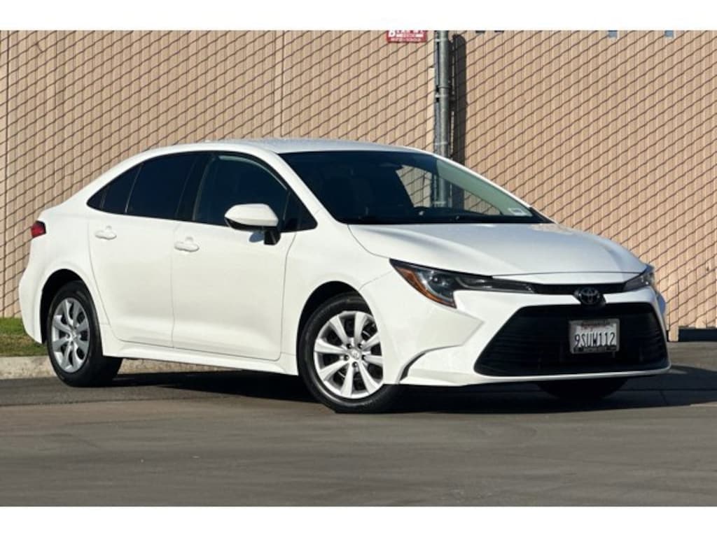 Used 2023 Toyota Corolla LE Sedan