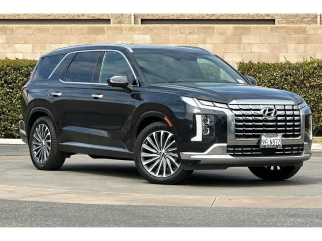Used 2023 Hyundai Palisade Calligraphy SUV