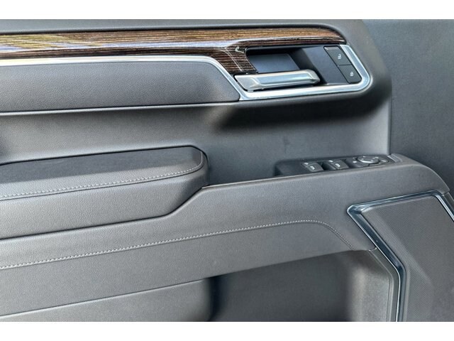 2025 GMC Sierra 1500 Elevation - Photo 11