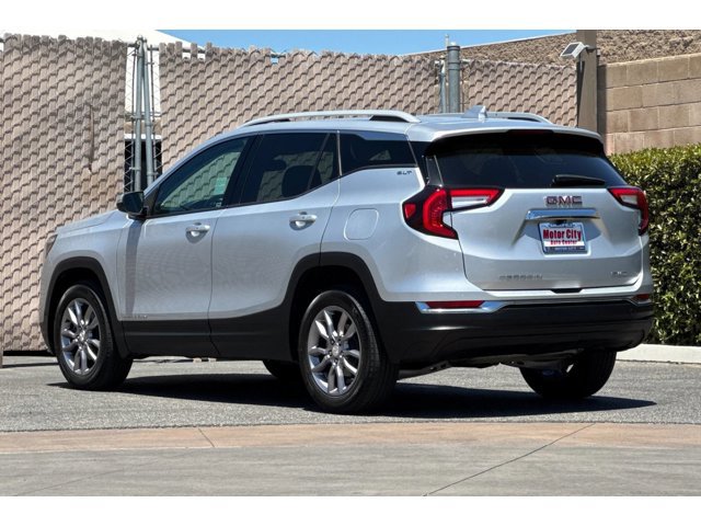 2022 GMC Terrain SLT - Photo 6