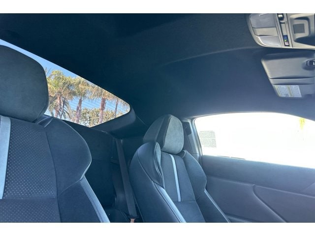 2024 Toyota GR86 Premium - Photo 15
