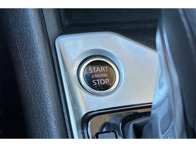 2025 Nissan Altima SV - Photo 22