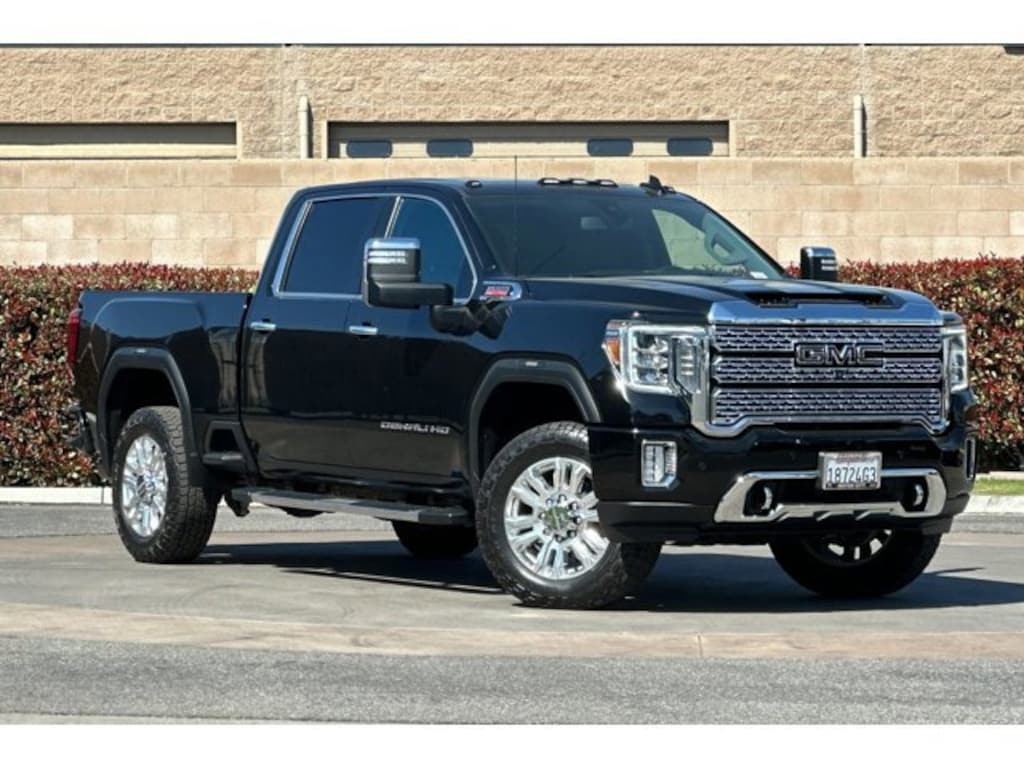 Used 2022 GMC Sierra 2500HD Denali Truck Crew Cab