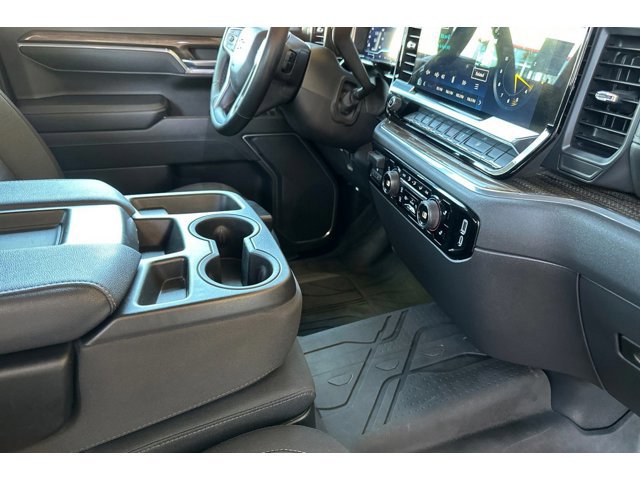2023 Chevrolet Silverado 1500 RST - Photo 16