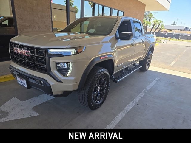 2024 GMC Canyon 2WD Elevation Crew Cab Short Box's photo