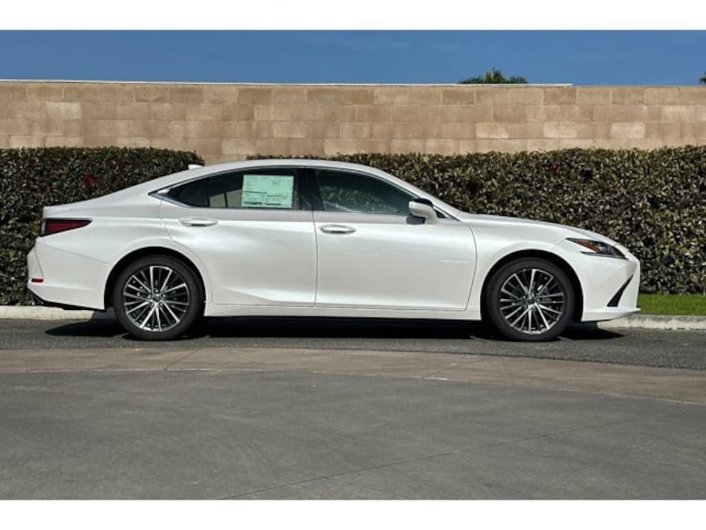 New 2025 Lexus ES 350 Car