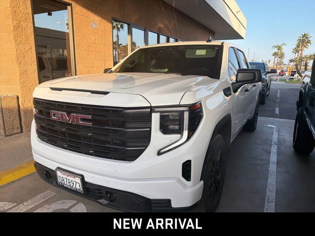 2024 GMC Sierra 1500 Pro's photo