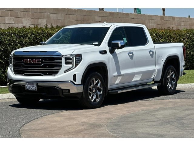 2023 GMC Sierra 1500 SLT - Photo 8