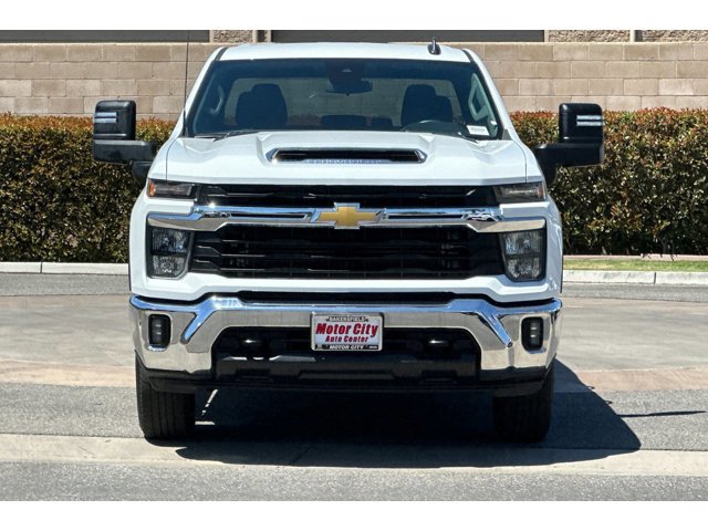 2025 Chevrolet Silverado 2500HD LT - Photo 9