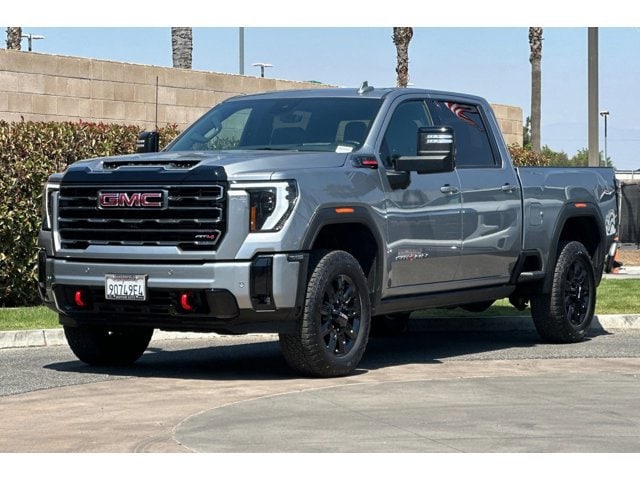 2025 GMC Sierra 2500HD AT4 - Photo 8