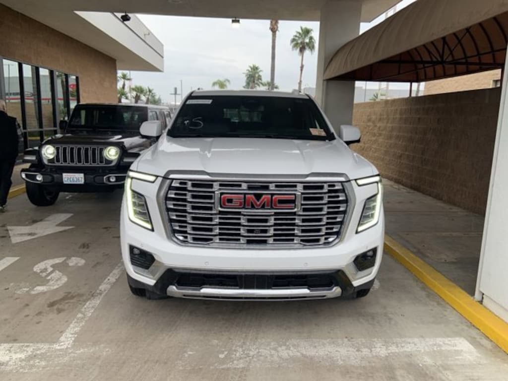 Used 2025 GMC Yukon Denali SUV