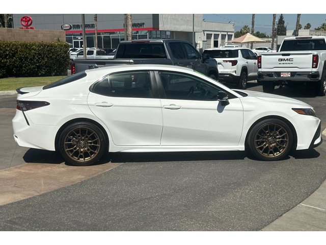 2023 Toyota Camry SE photo 2
