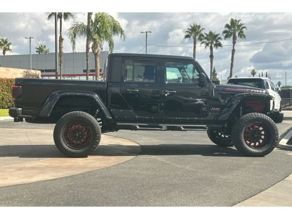 Used 2020 Jeep Gladiator Rubicon Truck Crew Cab