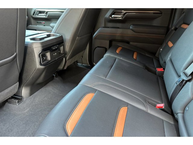 2025 GMC Sierra 1500 AT4 - Photo 13