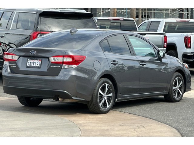 2022 Subaru Impreza Premium photo 2