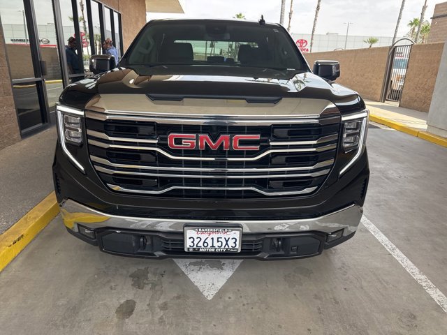 2023 Gmc Sierra 1500 SLT photo 2