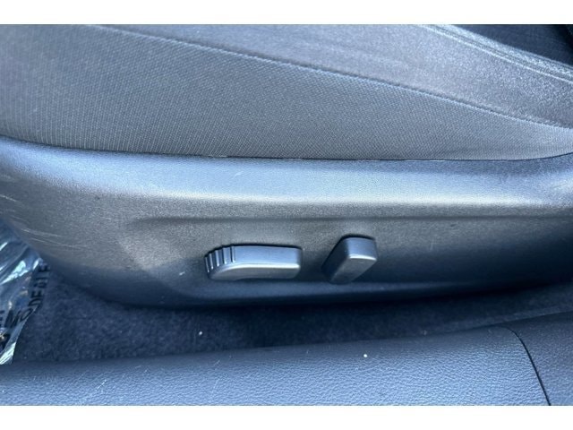 2025 Nissan Altima SV - Photo 12