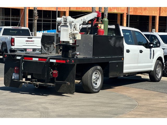 2022 Ford F-350 XL photo 4