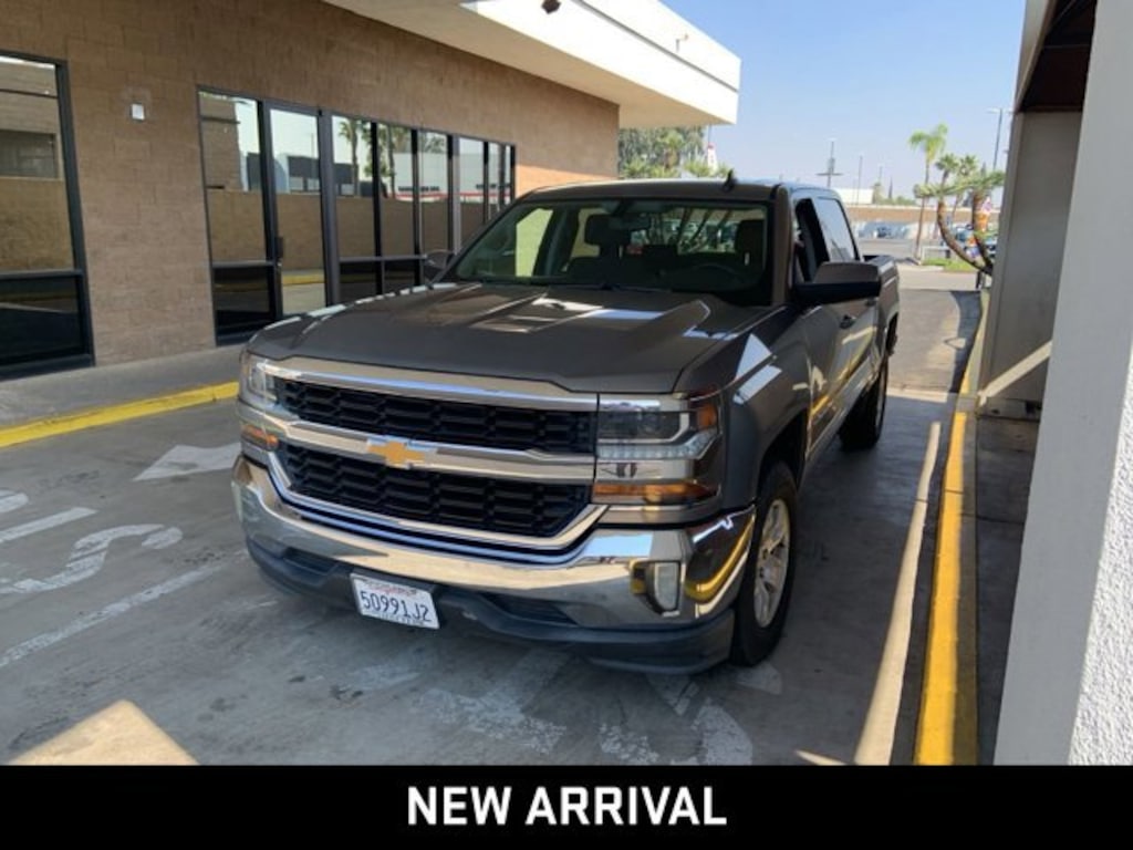Used 2017 Chevrolet Silverado 1500 LT Truck Crew Cab