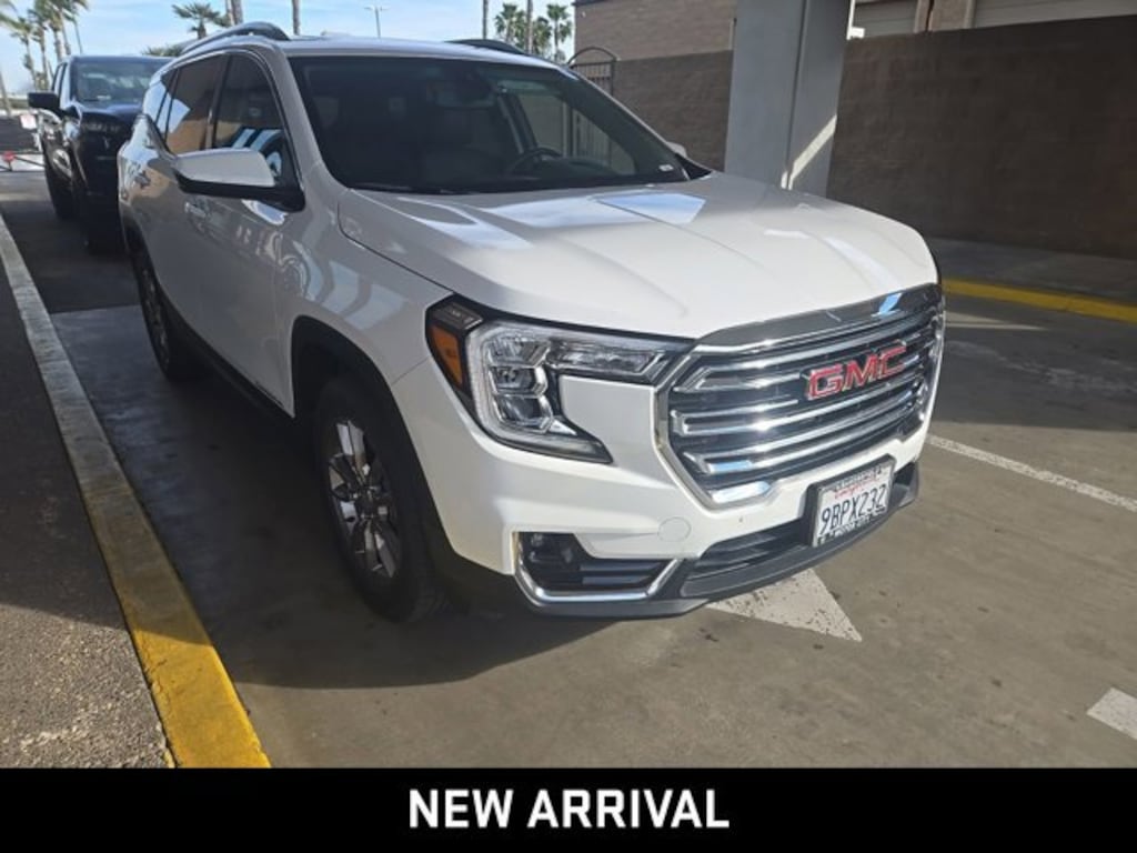 Used 2022 GMC Terrain SLT SUV