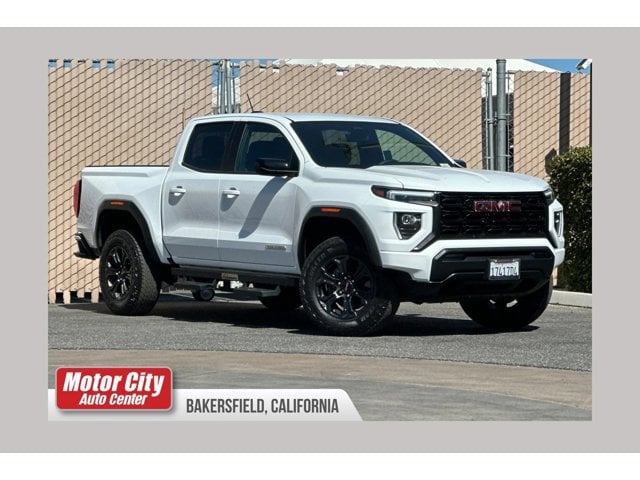 2024 GMC Canyon 2WD Elevation Crew Cab Short Box's photo