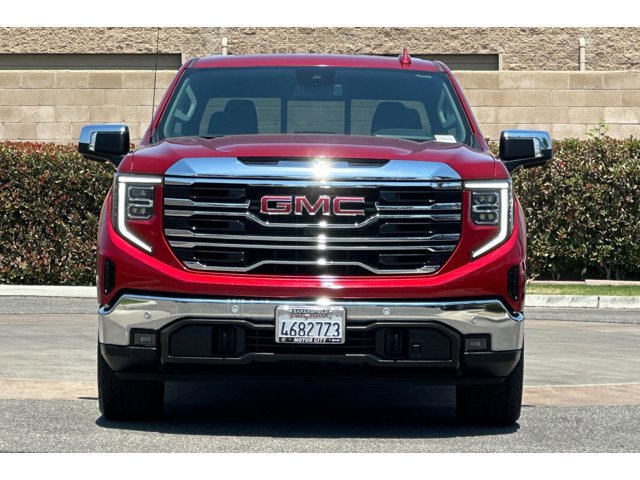 2024 GMC Sierra 1500 SLT - Photo 9