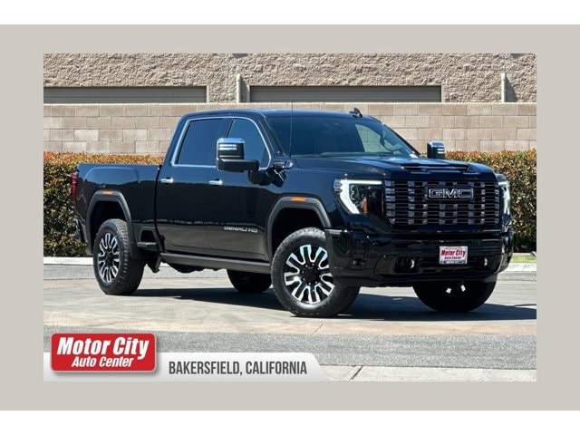 2025 GMC Sierra 4WD Crew Cab Long Box Denali Ultimate's photo