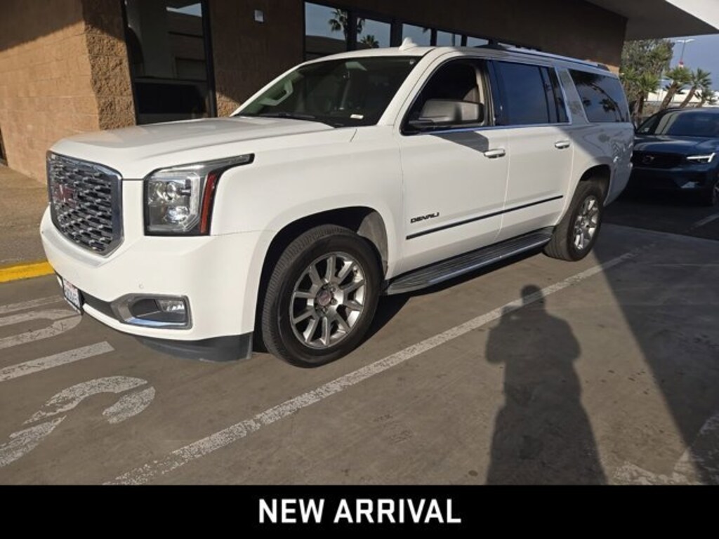 Used 2020 GMC Yukon XL Denali SUV