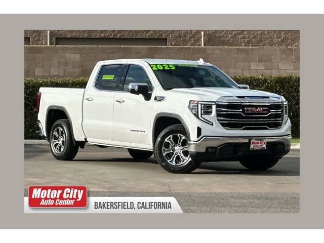 2025 GMC Sierra 2WD Crew Cab Short Box SLT's photo