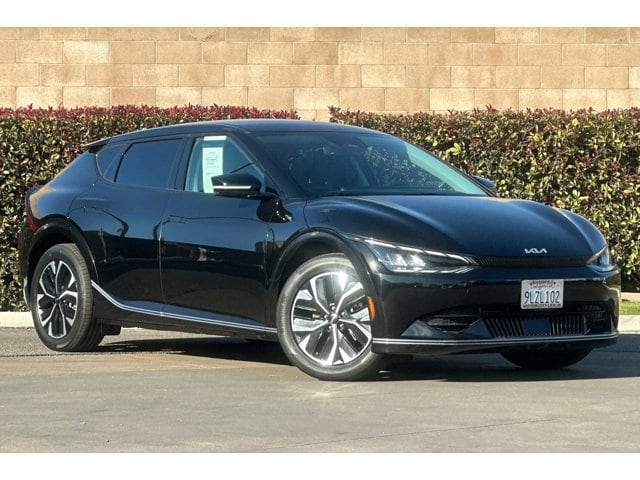 Used 2024 Kia EV6 Wind with VIN KNDC34LA7R5195241 for sale in Bakersfield, CA