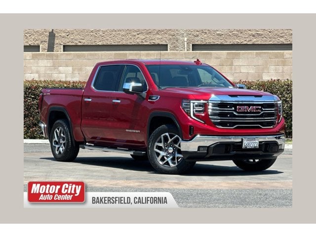 2024 GMC Sierra 4WD Crew Cab Short Box SLT's photo