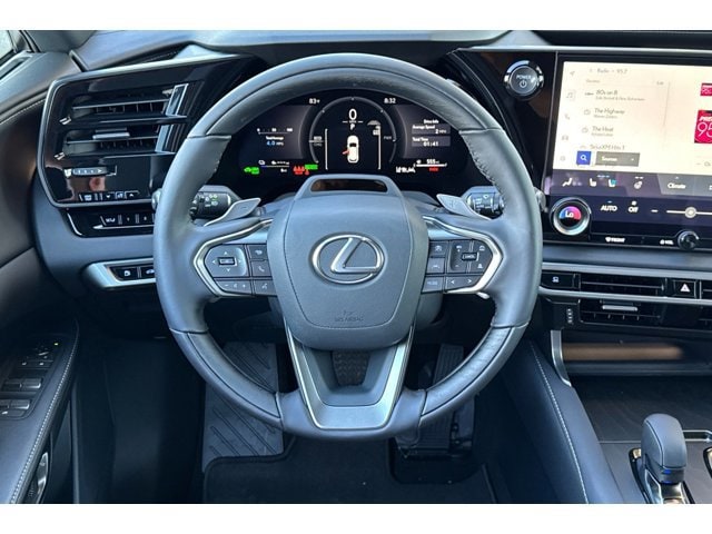 2026 Lexus RX 450h+ Premium - Photo 16