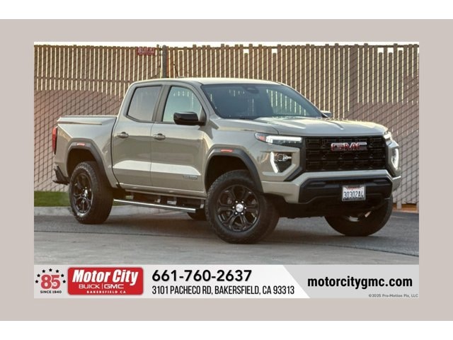 2024 GMC Canyon Elevation's photo