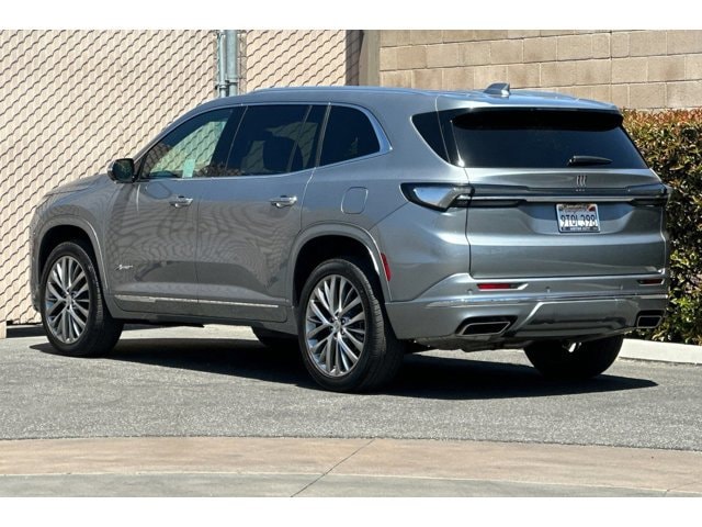 2025 Buick Enclave Avenir - Photo 6