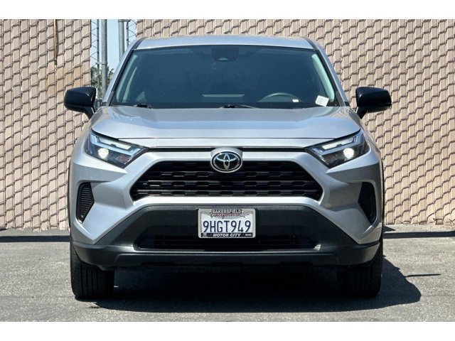 2023 Toyota RAV4 LE - Photo 9