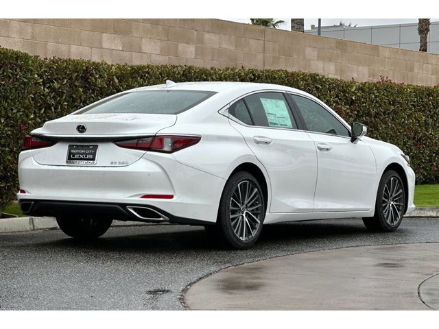 2025 Lexus ES 350 photo 4