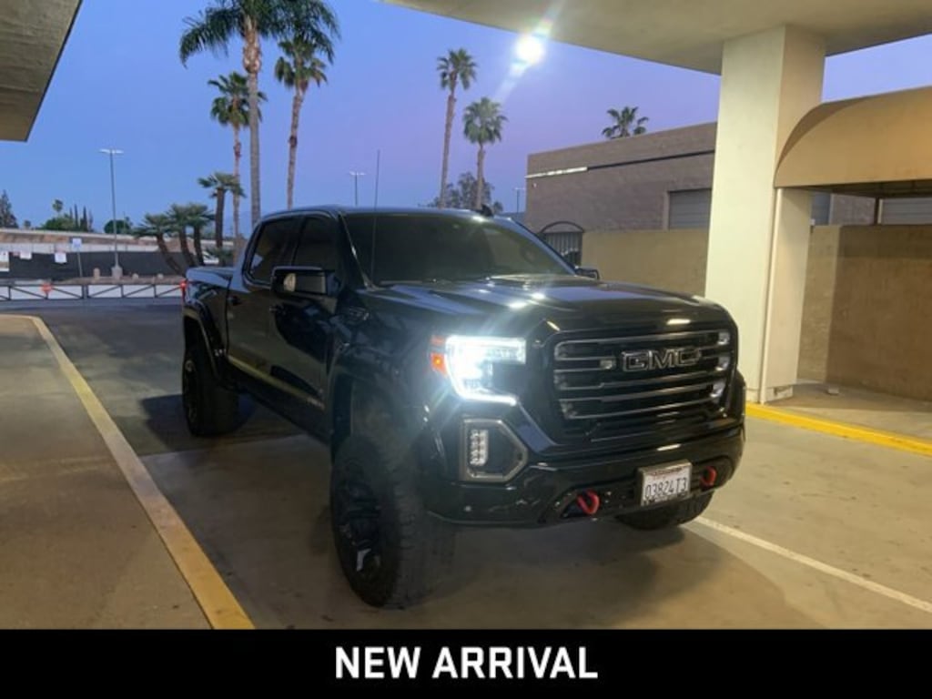 Used 2021 GMC Sierra 1500 AT4 Truck Crew Cab