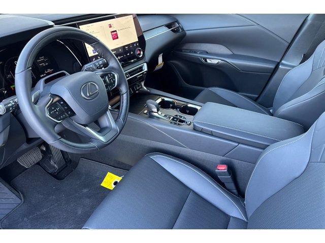 2026 Lexus RX 450h+ Premium - Photo 11