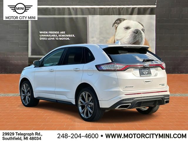 2017 Ford Edge Sport photo 3