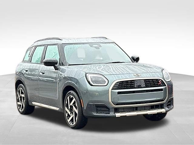 2025 MINI Countryman S's photo