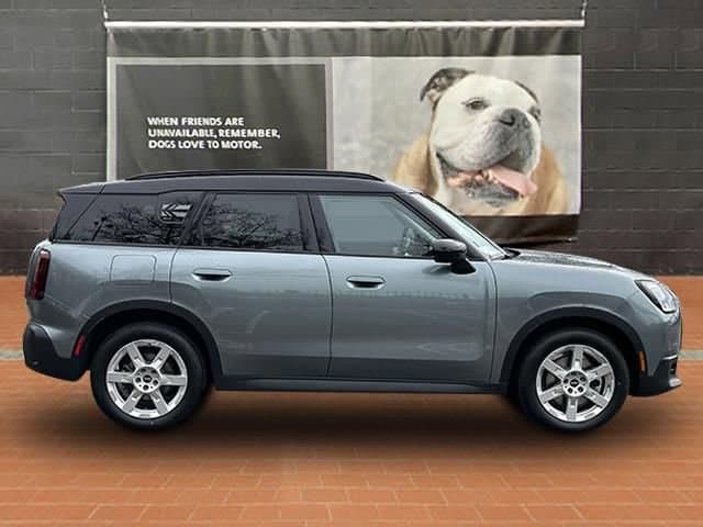 Used 2025 MINI Countryman S with VIN WMZ23GA04S7P52950 for sale in Southfield, MI