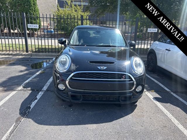 2017 Mini Cooper Hardtop S photo 2