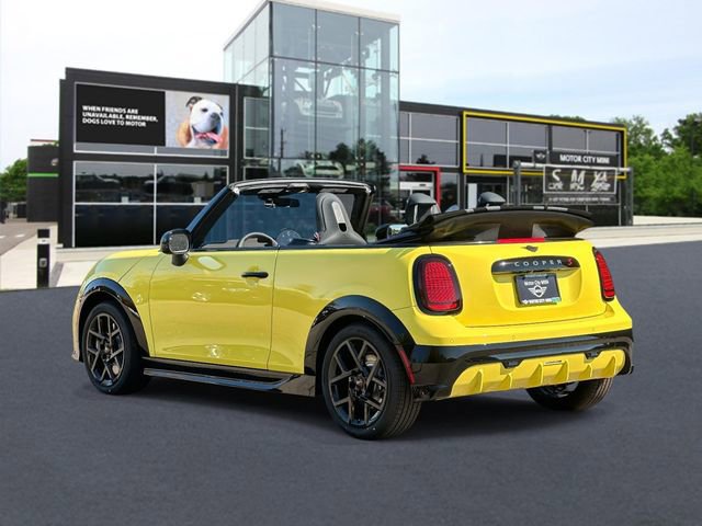 2026 Mini Cooper Convertible Iconic photo 4