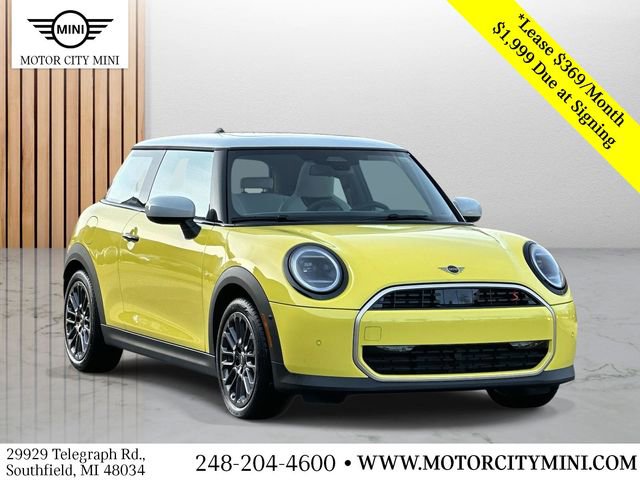 2025 MINI Hardtop 2 Door S's photo