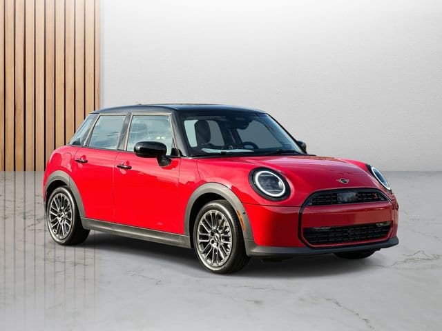 2025 MINI Hardtop 4 Door S's photo