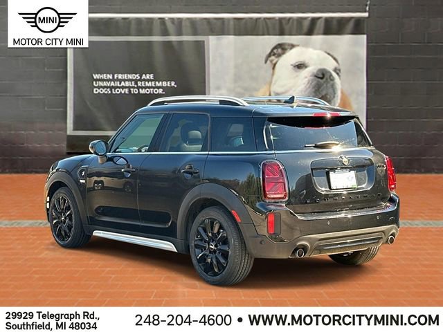 2023 Mini Cooper S ALL4 photo 3