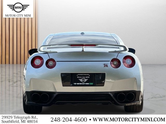2016 Nissan GT-R Premium - Photo 5