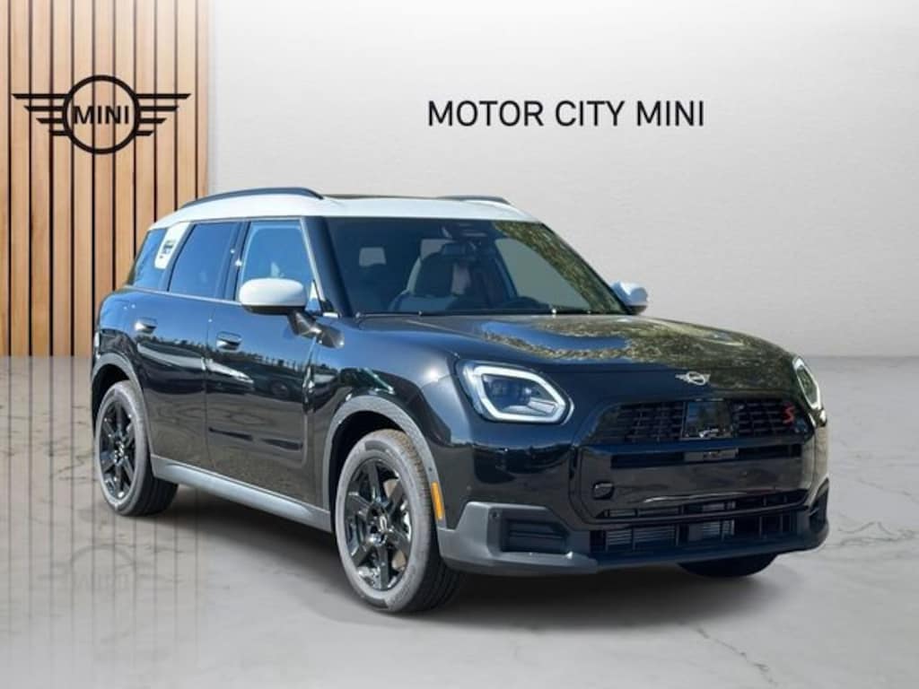 New 2026 MINI Countryman Iconic SUV